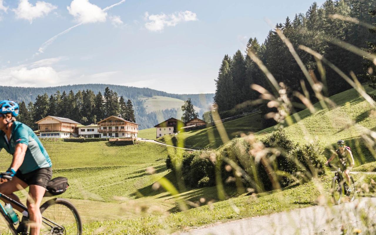 Biohof Untergroeber Διαμέρισμα Braies  Εξωτερικό φωτογραφία